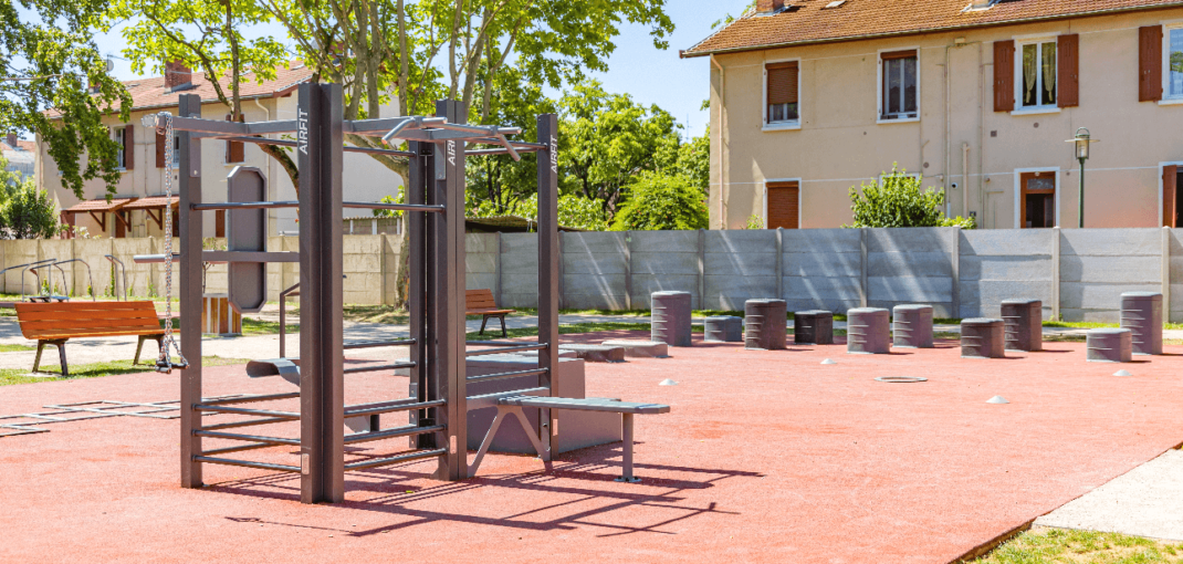 Revolutionizing School Playgrounds in India: Innovative Outdoor Play Equipment for Kids